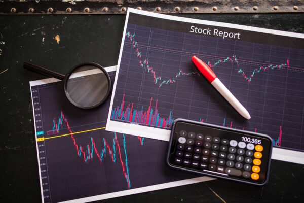 Understanding Different Types of Investments: Stocks, Bonds, and Real Estate